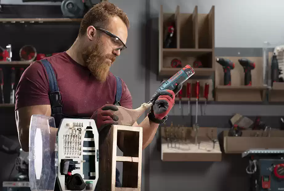 Rotary tools in Wood Carving